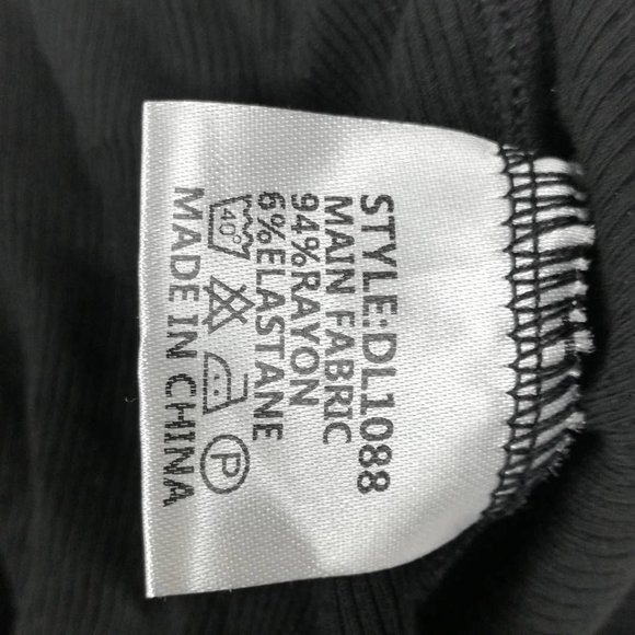 BY DYLN Womens Silo Crop Top Black Ribbed Crossover Halter Spaghetti Strap L New - Picture 9 of 9